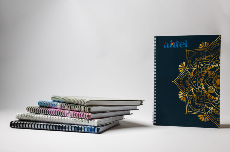 cataloage-de-prezentare-personalizate-serigrafie